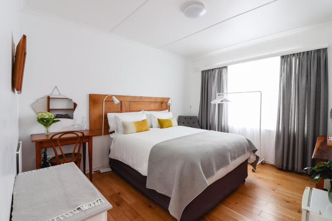 Whispering Oaks Guest House George Buitenkant foto