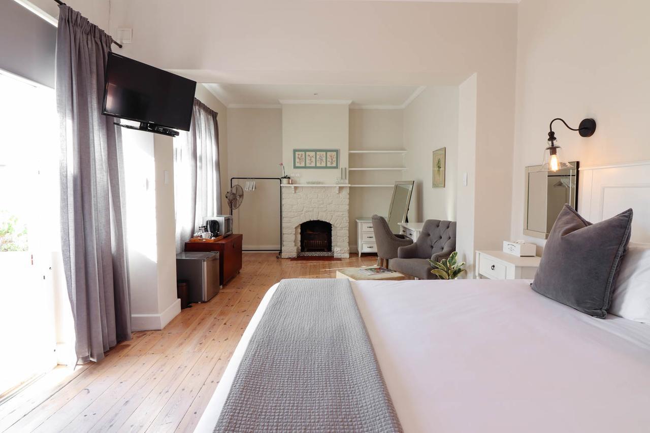 Whispering Oaks Guest House George Buitenkant foto